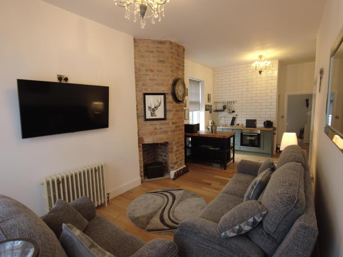 Rabbies School House, 2 Bed Apartment Ayr Town Centre エクステリア 写真