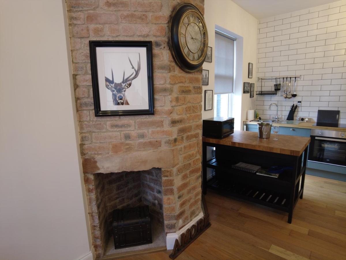 Rabbies School House, 2 Bed Apartment Ayr Town Centre エクステリア 写真